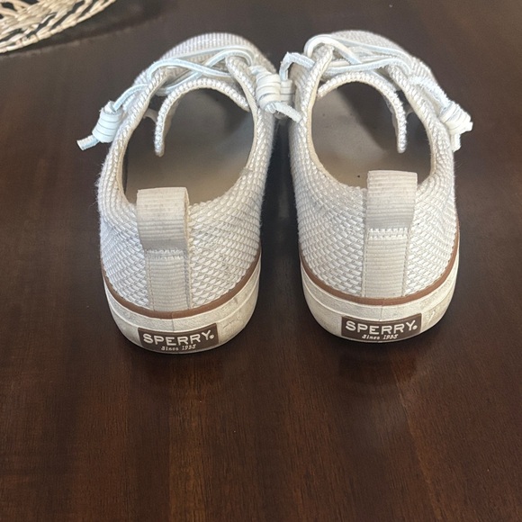 Sperry Adult size 8 - Picture 1 of 4